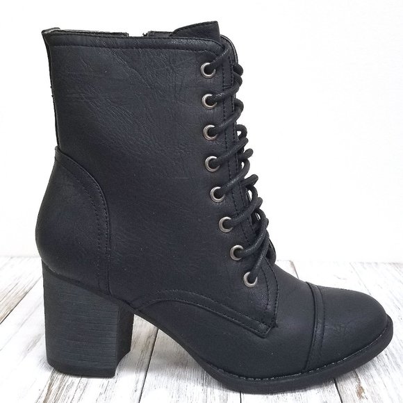 New Black Lace Up Combat Chunky Heel Boots Booties - Picture 2 of 5